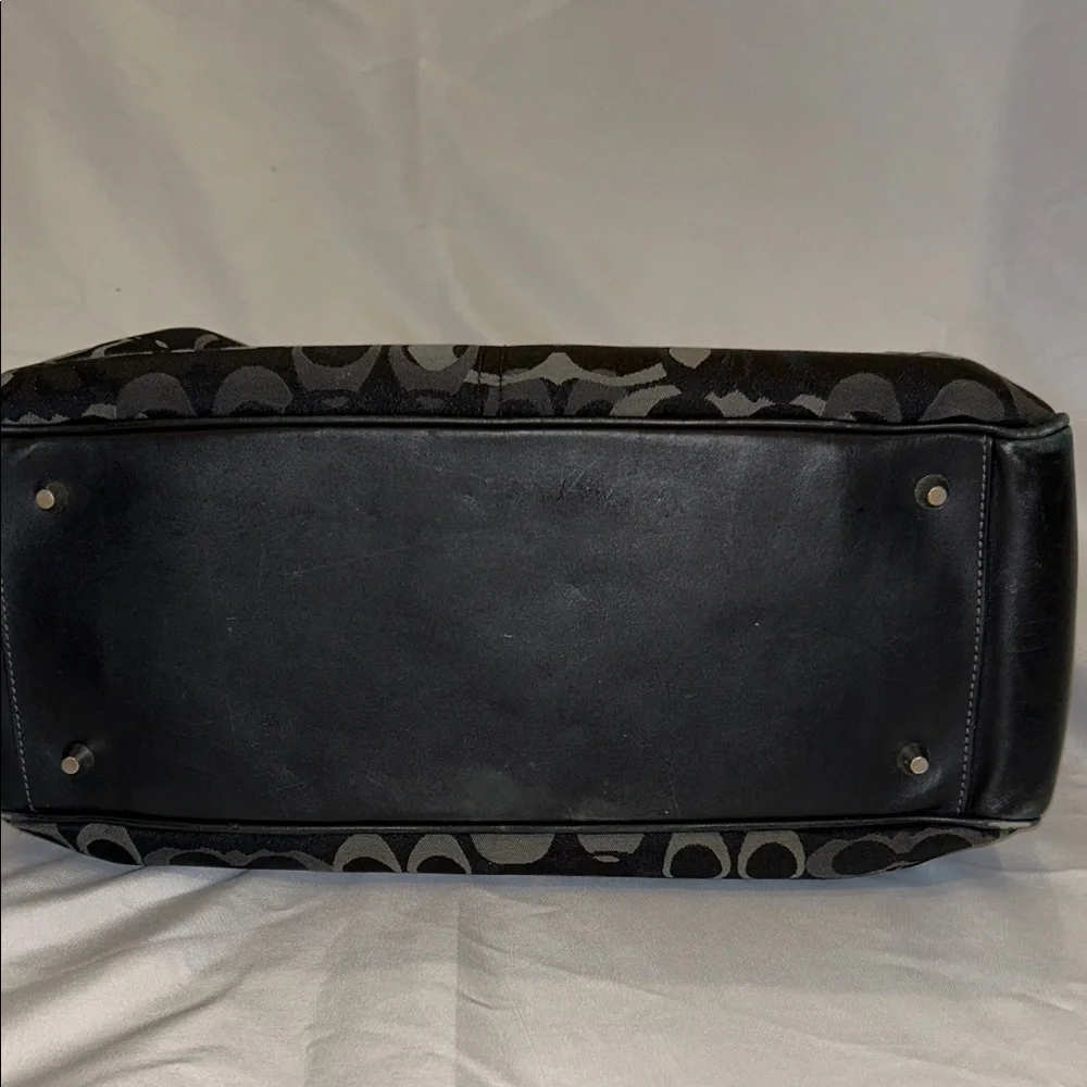 Coach Black and Gray Signature Baby Bag - Picture 6 of 14